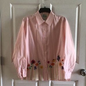 Women shirt